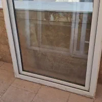 پنجره پی وی سی کاملا در حد نو