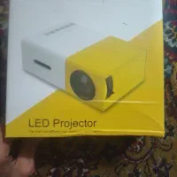 ویدئو پروژکتور ونبو|تلویزیون و پروژکتور|کرج, حیدرآباد|دیوار