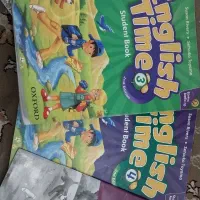 کتاب زبان انگلیسی فرست فرند و انگلیش تایم