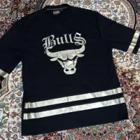 پیراهن سایز M ولی تا2XL میخوره