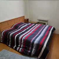 تخت خواب و پا تختی همراه تشک|تخت و سرویس خواب|تهران, کاج|دیوار