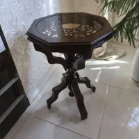 میز چوبی