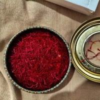 فروش ۱ مثقال نگین زعفران صادراتی