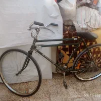 یک عدد دوچرخه فنیکس 28 سالم