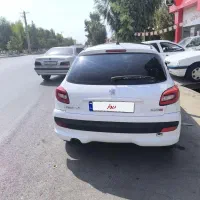 پژو 207