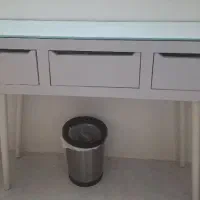 کنسول یا میز آرایش