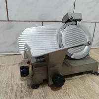 کالباس بر براکس