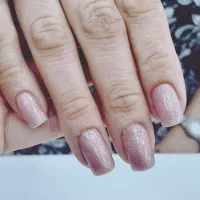 مدل رایگان کاشت ناخن یلدایی|خدمات آرایشگری و زیبایی|صومعه‌سرا, |دیوار