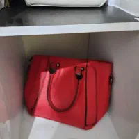 کیف زنانه|کیف، کفش، کمربند|پرند, فاز ۱|دیوار