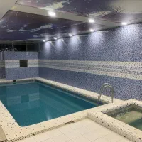 استخر آبگرم فول شاندیز