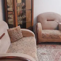 مبلمان ۷ نفره با میز نهار خوری ۴نفره با صندلیاش