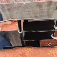 میز تلویزیون شیشه ای سالم