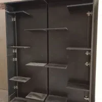 ویترین قفسه