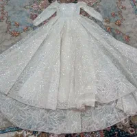 لباس عروس در حدنو بدون پارگی