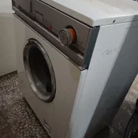 لباسشویی ایتالیایی سالم