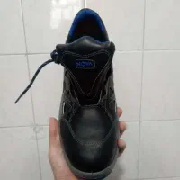 دو جفت کفش کار ایمنی مارک یحیی و ارک تبریز