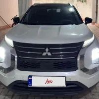 میتسوبیشی اوتلندر 2023 H line