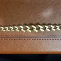 دستبند طلا بسیار تمیز وزیبا