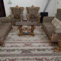 مبل راحتی سلطنتی ومیزنهارخوری