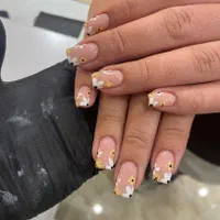 مدل و آموزش رنگ و دکلره مژه ترمیم ناخن بافت کراتین|خدمات آرایشگری و زیبایی|کرج, گلشهر|دیوار