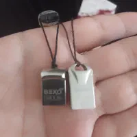 فلش دو عدد ۱۶ گیگ