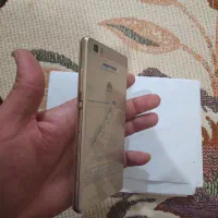 p8هواوی گوشی پلمپ شرکتی بود خودم بارکدشو باز کردم