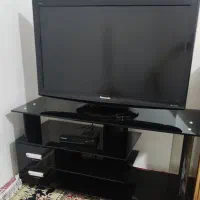 تلویزیون و زیرتلویزیون بهمراه دیجیتال