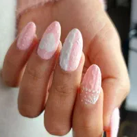 خدمات تخصصی ناخن