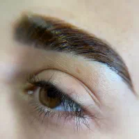 لیفت مژه و ابرو