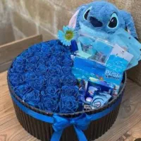 دسته گل وباکس طبق سلیقه شما