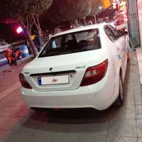 دنا پلاس 98کم کار خانگی بدون رنگ|خودرو سواری و وانت|اصفهان, برازنده|دیوار