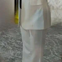 کت وشلوار رسمی سفید