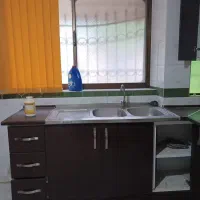 کابینت آشپرخانه با تمام وسایل