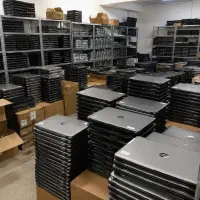 ۹۰۰ عدد لپتاپ وارداتی تک فروش قیمت عمده باگارانتی|رایانه همراه|تهران, صادقیه|دیوار