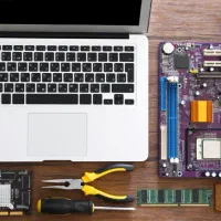 تعمیرات سه سوته لپ تاپ و کامپیوتر