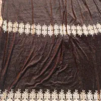 پرده مخمل قهوه ای