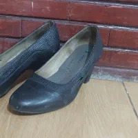 کفش زنانه چرم طبیعی سایز 38