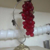 انگور و پروانه برنزی درحدنونو