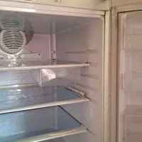 یخچال فریزر بزرگ اسنوا