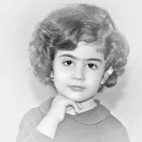 عکاس وفیلمبردار خانم