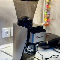 آسیاب قهوه صنعتی مباشی ژاپن مدل ۲۳۰۵ یک ماه کار|خردکن، آسیاب، غذاساز|گنبد کاووس, |دیوار