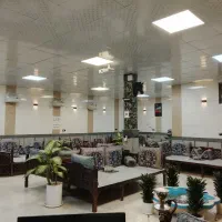 تخت سنتی+شاه نشین و موکت