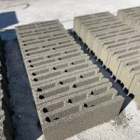 بلوک سیمانی رو گرون نخر  کپشن رو بخون|مصالح و تجهیزات ساختمان|اردکان, |دیوار