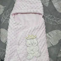 قنداق فرنگی و آغوشی