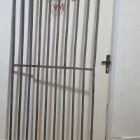 حفاظ درب آهنی