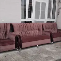 مبل ۲ملیون.میزها ۴۰۰ پیراهن مبل هم دارم۳۰۰ بوفه۷۰۰