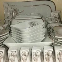 سرویس کامل چینی ۱۲ نفره زرین