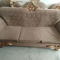 مبل سلطنتی ۷ نفره با میز