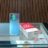 ردمی 13C حافظه 256 در حد نو