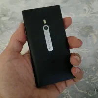 نوکیا لومیا ۸۰۰